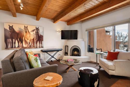 501 Rio Grande Ave F6 in Santa Fe, USA