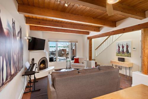 501 Rio Grande Ave F6 in Santa Fe, USA