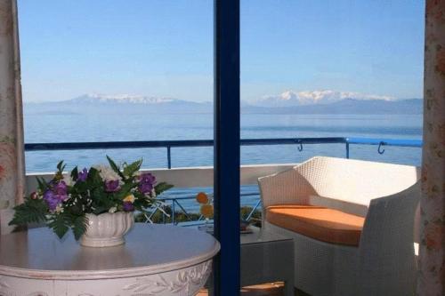 Agnadi Hotel in Rovies