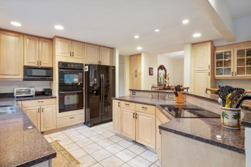 4 Sea Lane - image 4