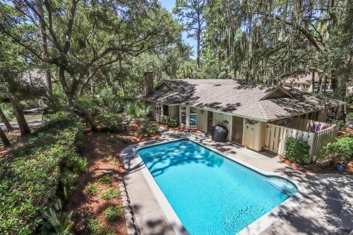 49 South Beach Lane in South Beach