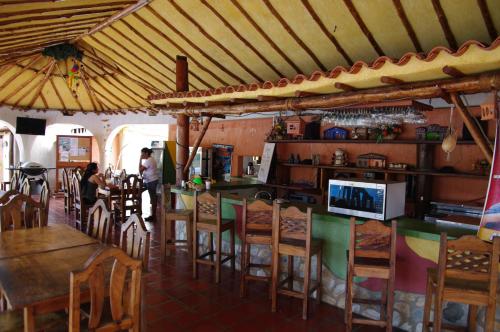 Bar/lounge, Posada Las Ross in Playa El Agua