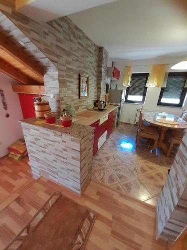 Vikendica Apartman Panorama Lohovo - image 8