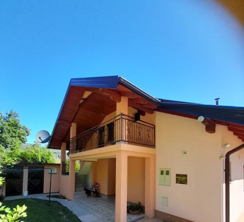 Vikendica Apartman Panorama Lohovo - image 12
