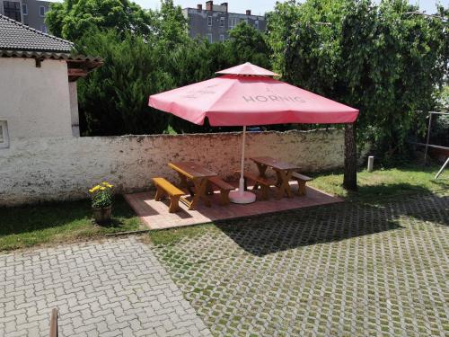 Glazer Szallas in ทัพโพลค่า