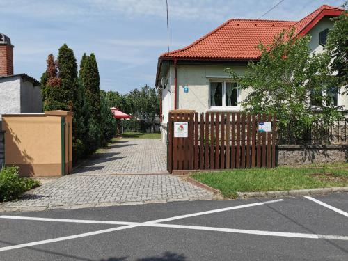  Glázer-Szálló, Pension in Tapolca