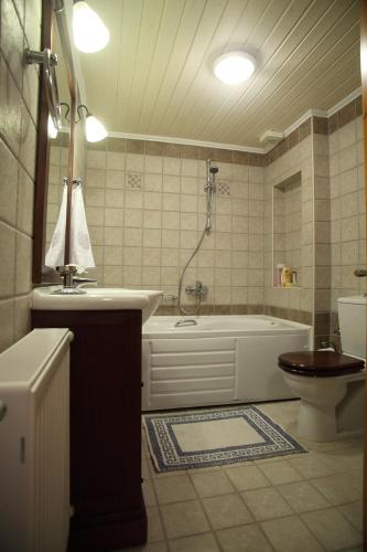 Menelia Cottage - image 10