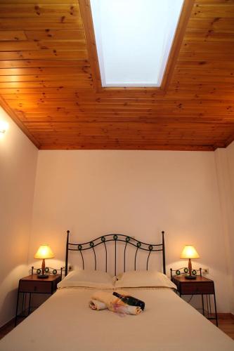 Menelia Cottage - image 7