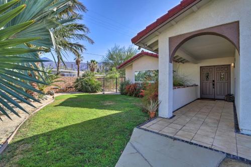 Luxurious Oasis with Hot Tub, Near Golf and Coachella!