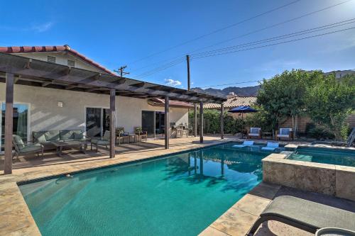 Luxurious Oasis with Hot Tub, Near Golf and Coachella!