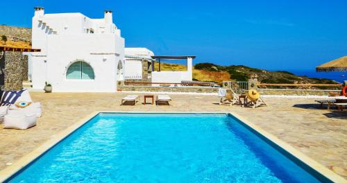 Villa Mira Paros - Luxury Suites