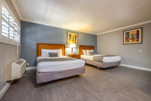SOMA Park Inn - Sausalito