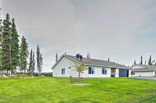 Soldotna Home with Yard, Walk to Kenai River!