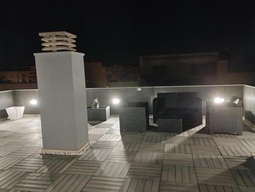 Atico con hidromasaje, terraza y piscina en EbreHogar