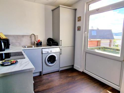 Three Bridges Waterfront in 北女王渡