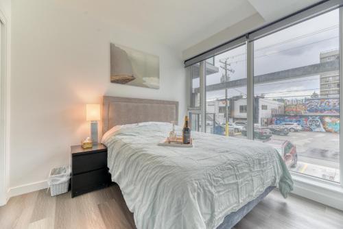 Two-Bedroom Apartment image 6