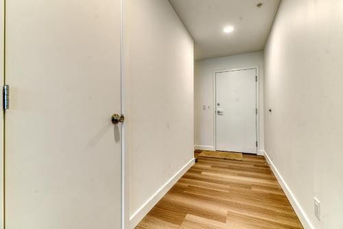 Two-Bedroom Apartment image 4