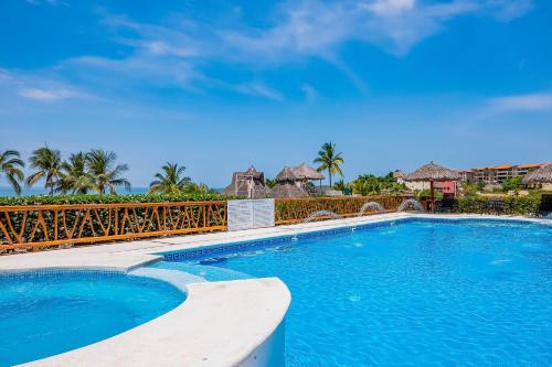 Anclote 5103 in Punta Mita, Mexico