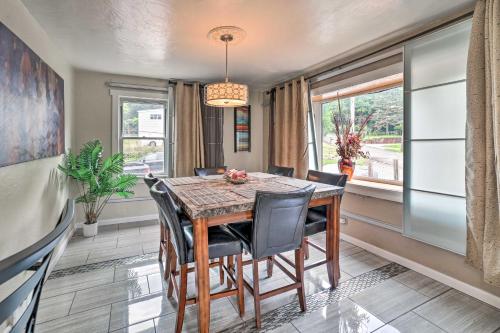 Pittsburgh Home with Pool, Fire Pit and Game Room in Pittsburgh, USA