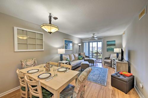 Charming Condo with Pool Access - Walk to Beach