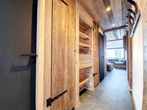 Apartment image 8