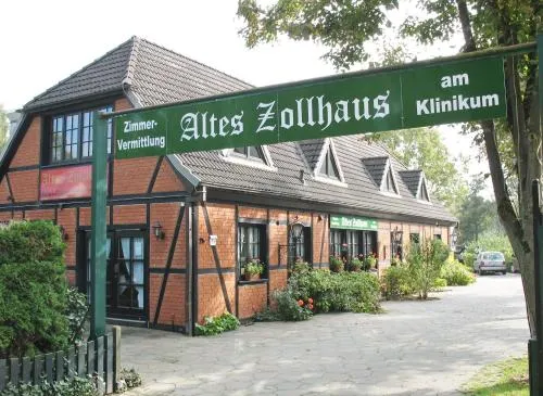 Altes Zollhaus am Klinikum in Lübeck, Deutschland