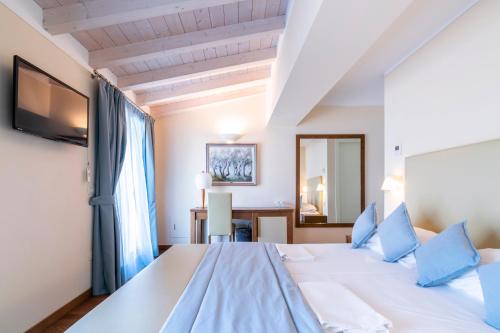 370512695 Hotel Baia D'Oro - Adults Only