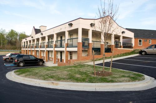 Executive Inn & Suites Upper Marlboro - 숙소 외관