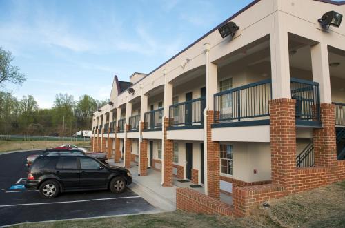 Executive Inn & Suites Upper Marlboro - 숙소 외관