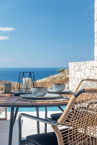 Ariadne Suites – Milos