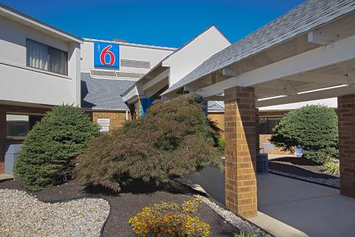 Motel 6-Piscataway, NJ