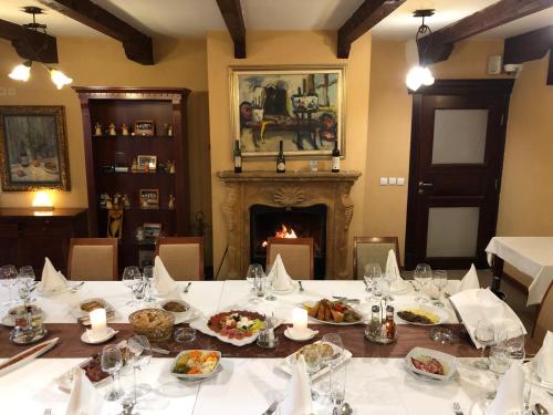 ห้องอาหาร, S Club Resort Hotel Aqua Park and Spa in ยาโคโว