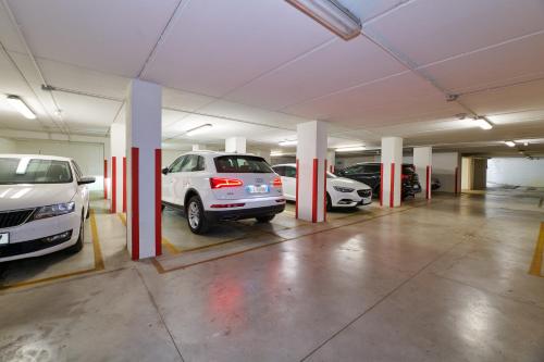 Wally Residence - image 7