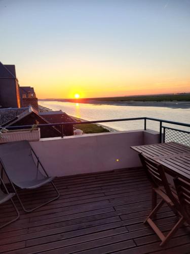 Vue et terrasse panoramique sur la Baie de Somme Saint-Valery-sur-Somme