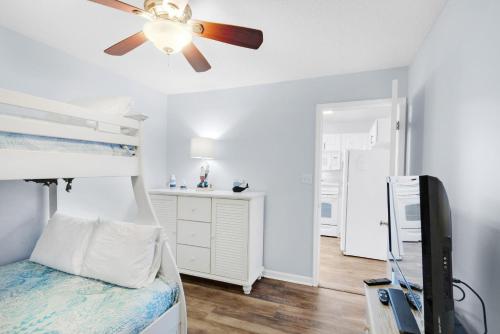 St. Martin Beachwalk Villas 111 by RealJoy Vacations - image 2