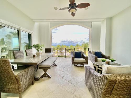 Amazing Beachfront Condo Cap Cana, Punta Cana Amazing Beachfront Condo Cap Cana, Punta Cana