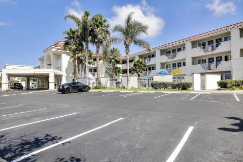 Entrance, Motel 6 Ventura, CA - South in Ventura (CA)