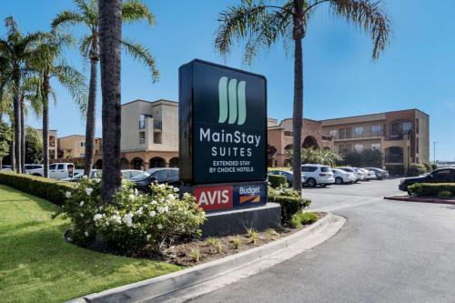 MainStay Suites John Wayne Airport, a Choice Hotel