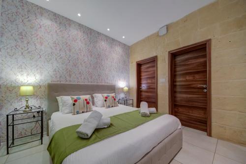 Deluxe Apartment image 5
