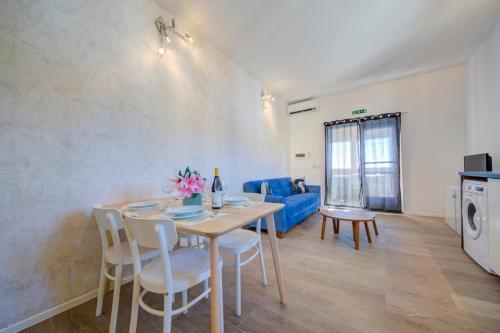 Penthouse Apartment image 10