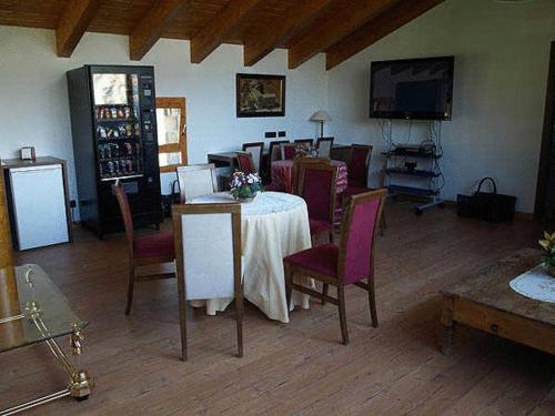 ห้องอาหาร, Hotel Restaurante Revestido in เอสกาโลนา