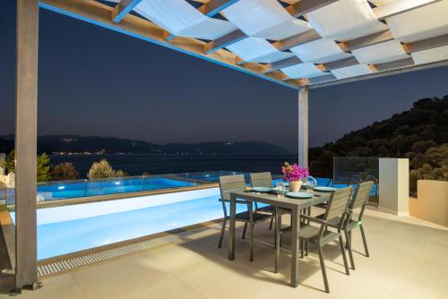 Studios Limnionas in Limnionas