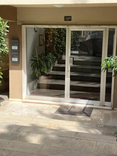 Peaceful Apartment by Flisvos Marina - Athenian Home - image 3