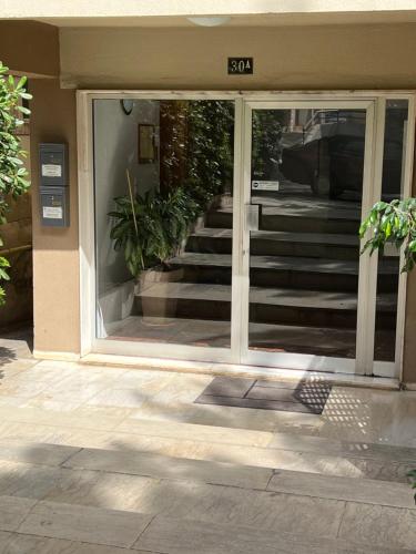 Peaceful Apartment by Flisvos Marina - Athenian Home - image 7