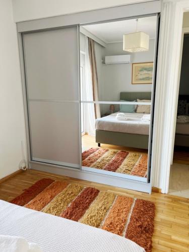 Peaceful Apartment by Flisvos Marina - Athenian Home - main image