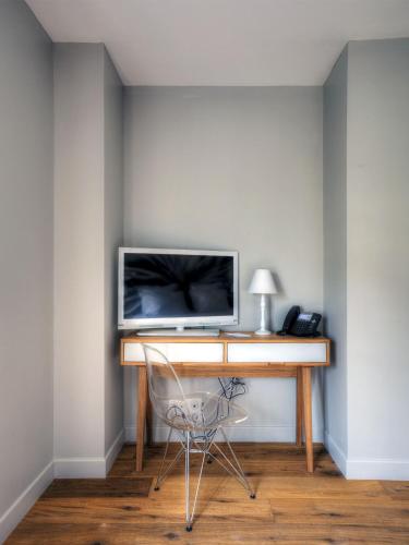 21 Foch - image 4