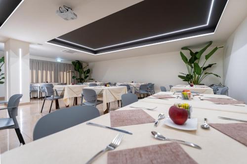 La Terra Dei Sogni Country Hotel - image 5