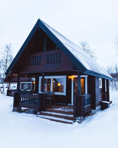 Cottage with Shared Bathroom