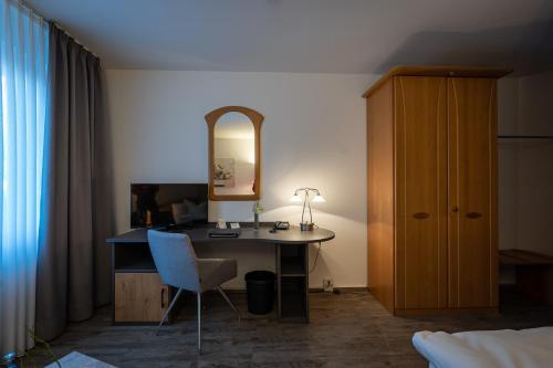 Hotel Pfalzer Hof - image 7