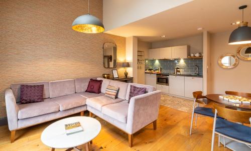 The Lawrance Luxury Aparthotel - Harrogate